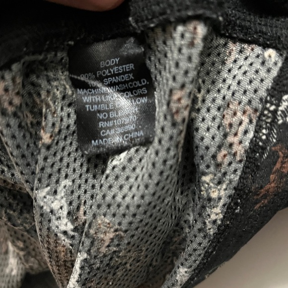 Kerrits Keystone Ice Fil Long Sleeve Quarter-Zip, W’s size Large - Picture 7 of 8